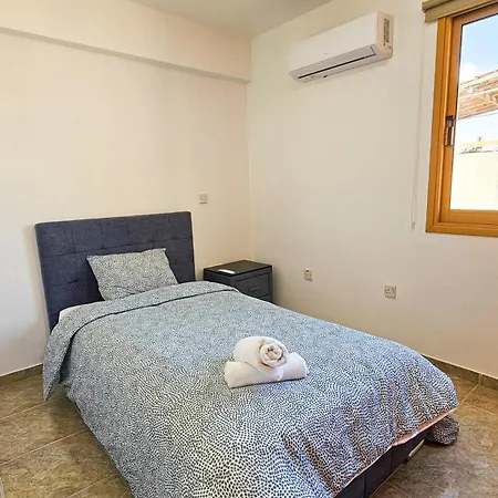 Central City Rooms Проживание в семье Ларнака