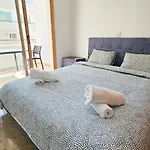 Central City Rooms * Ларнака