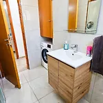 Central City Rooms Проживание в семье *