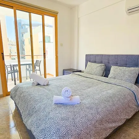 Ubytování v soukromí Central City Rooms Larnaca