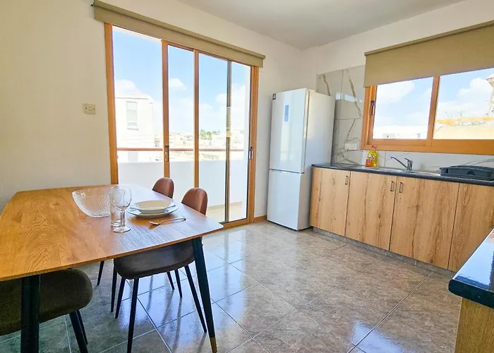 Central City Rooms Ubytování v soukromí Larnaca