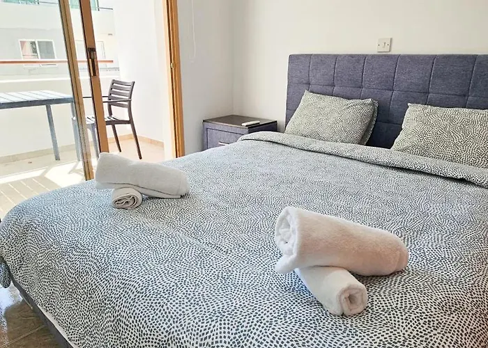 Central City Rooms * Larnaca